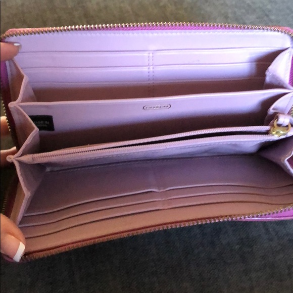 Coach Wallet - Picture 2 of 6